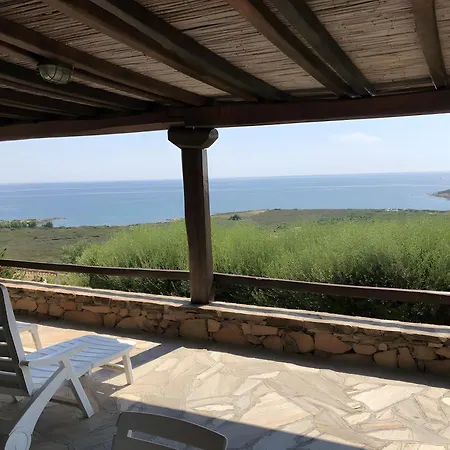 فيلة Oleandro Vista Mare سان تيودورو
